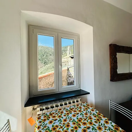 Ammiraglia & Sottobordo * Levanto