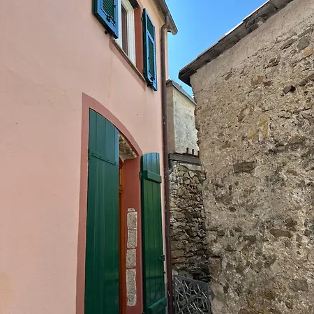 Ammiraglia & Sottobordo * Levanto